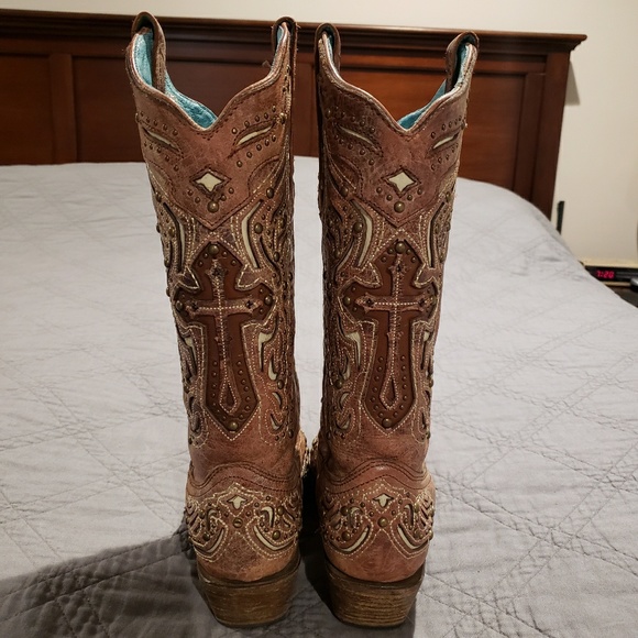Corral Boots, Size 8.5 - Picture 2 of 5